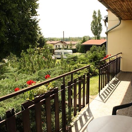 Bungalovy A Ubytovani Ratiborice- Zlic Czeska Skalica Zewnętrze zdjęcie