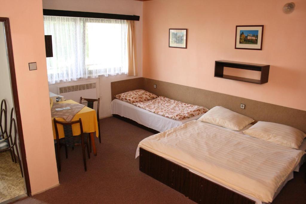 Bungalovy A Ubytovani Ratiborice- Zlic Czeska Skalica Pokój zdjęcie
