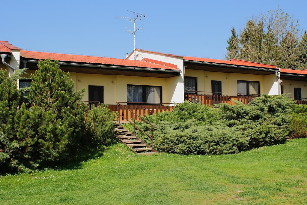 Bungalovy A Ubytovani Ratiborice- Zlic Czeska Skalica Zewnętrze zdjęcie